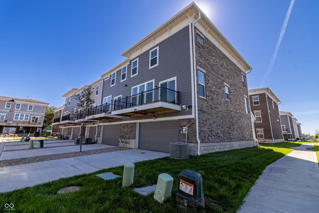 $2,500 | 9315 Benton Drive, Fishers, IN 46038