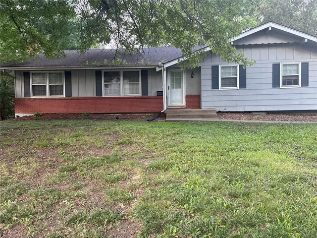 $168,000 | 5933 Sterling Avenue, Raytown, MO 64133