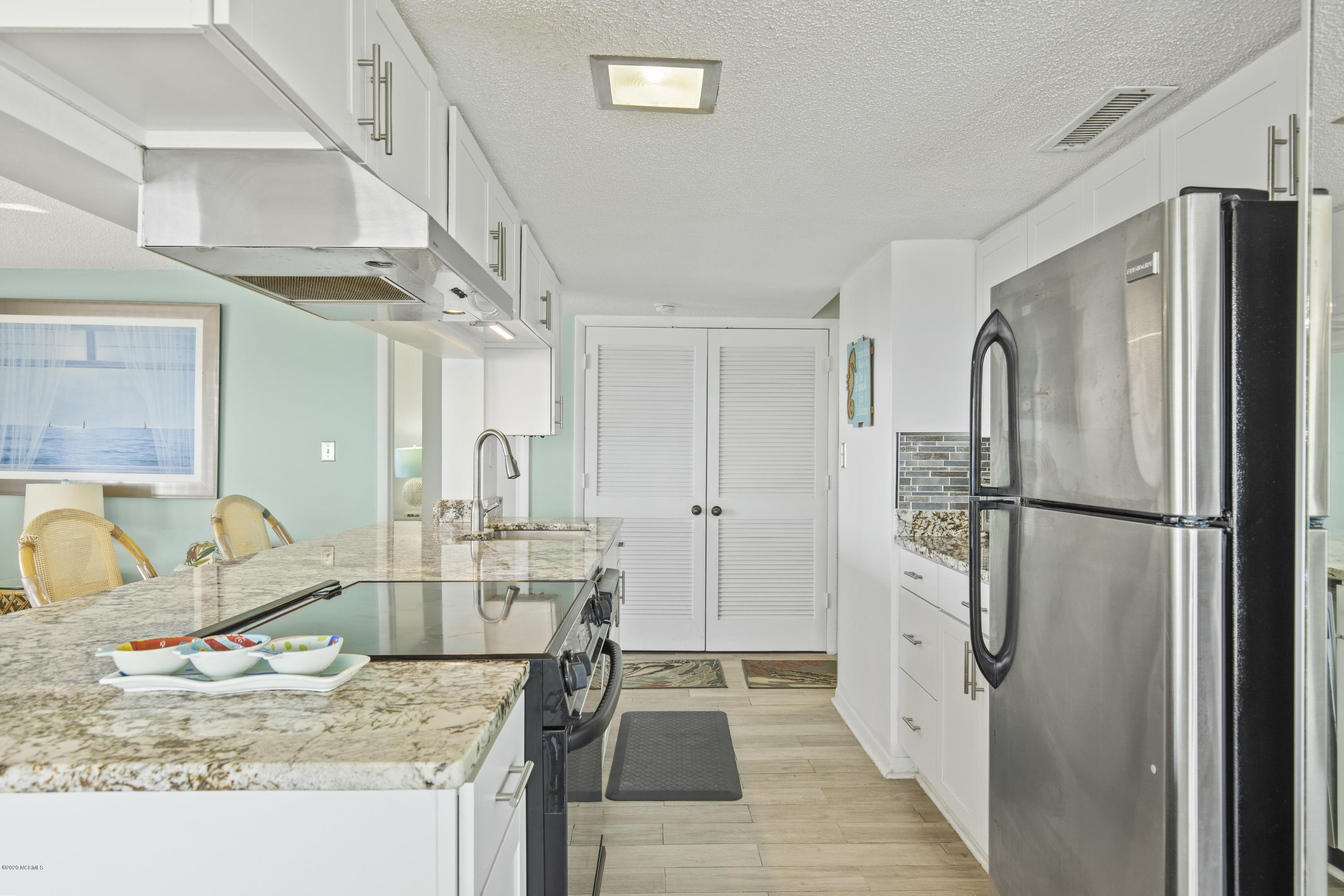 1505 Salter Path Road, Unit 430 Indian Beach, NC 28512 - Photo 28 of 57 Kitchen v5