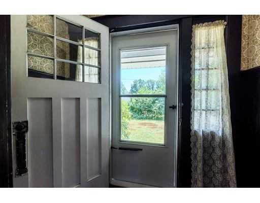 38 Benjamin Road Shirley, MA 01464 - Photo 9 of 42 Gallery Image 9