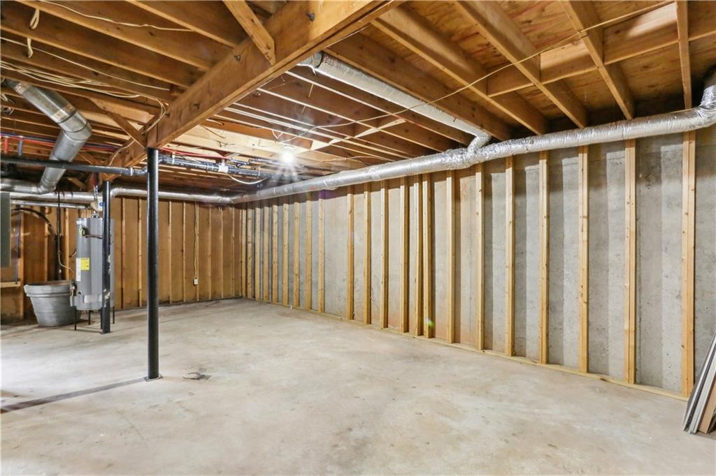 44 Pointe Terrace Southeast Atlanta, GA 30339 - Photo 30 of 31 a view of an empty room