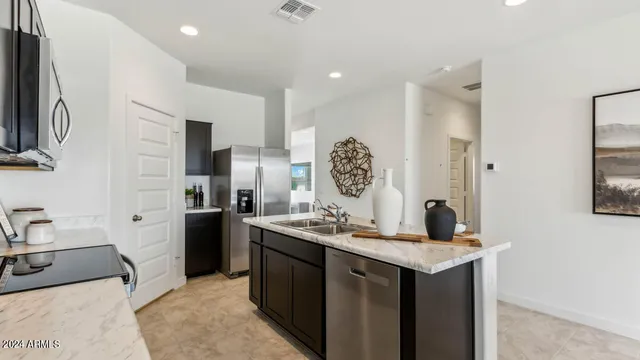 $334,990 | 5460 East Button Lane, San Tan Valley, AZ 85140