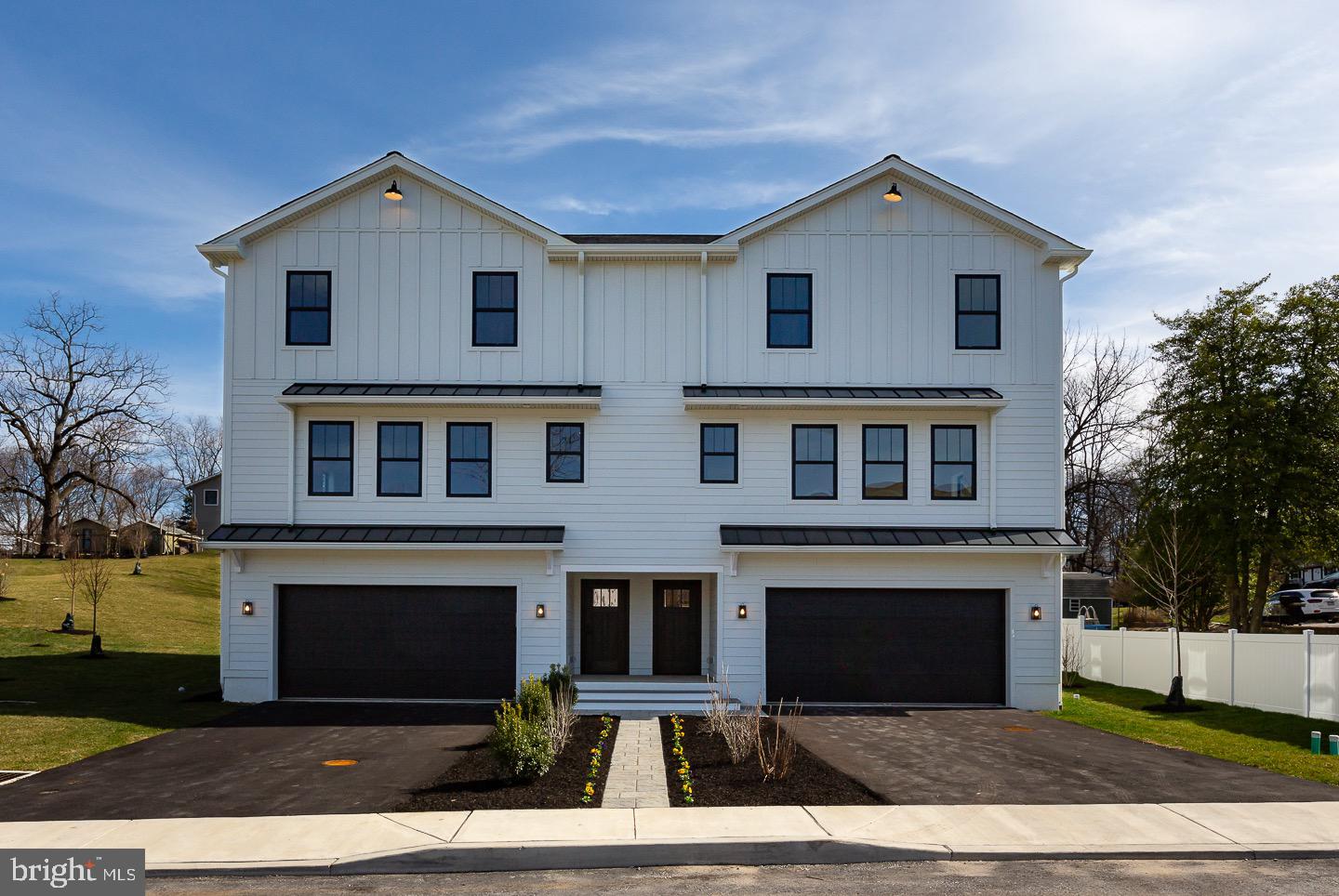 983 Henry Avenue Wayne, PA 19087 - Photo 1 of 26