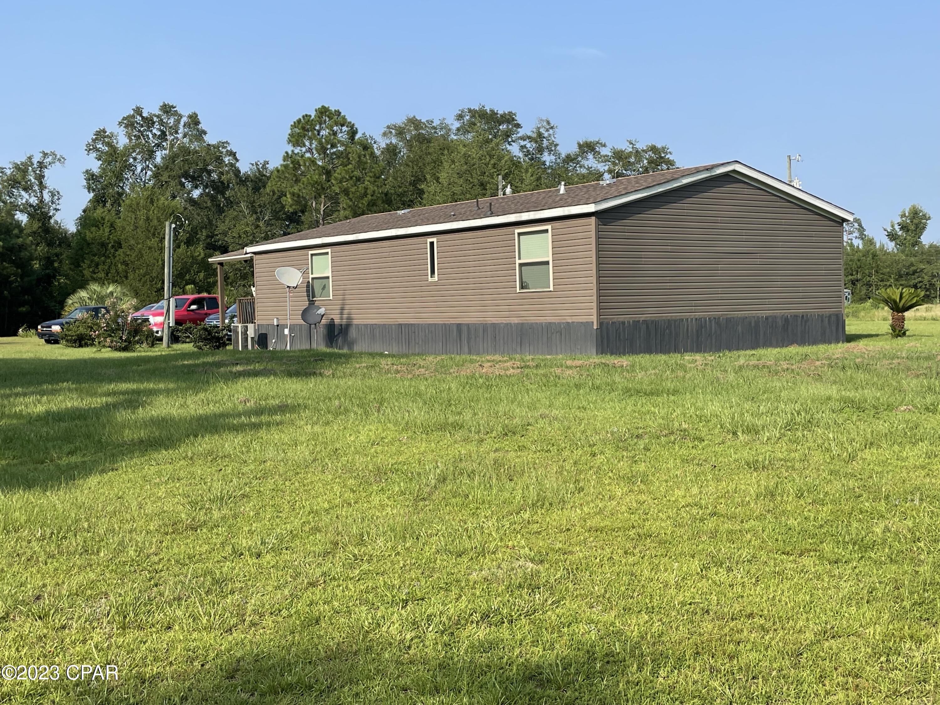 2189 Wilimar Road Cottondale, FL 32431 - Photo 3 of 36