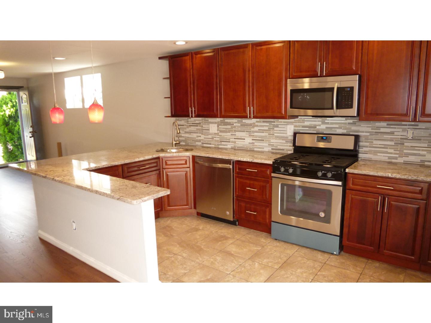 7535 Brentwood Road Philadelphia, PA 19151 - Photo 7 of 25 Gallery Image 7