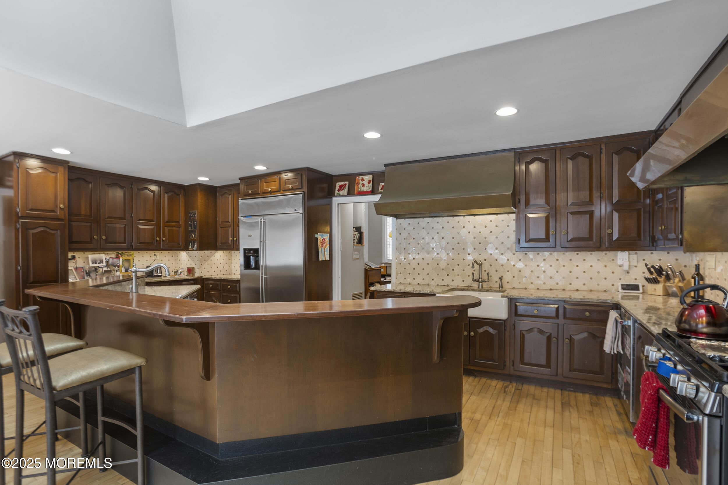 780 Green Valley Road Jackson, NJ 08527 - Photo 17 of 44 a kitchen with lots of counter top space