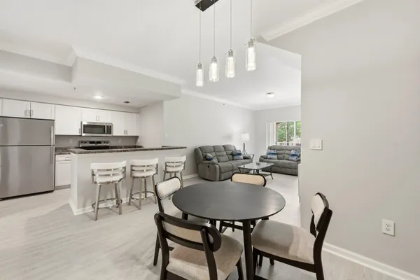 $288,000 | 5820 West Sample Road, Unit 206, Coral Springs, FL 33067