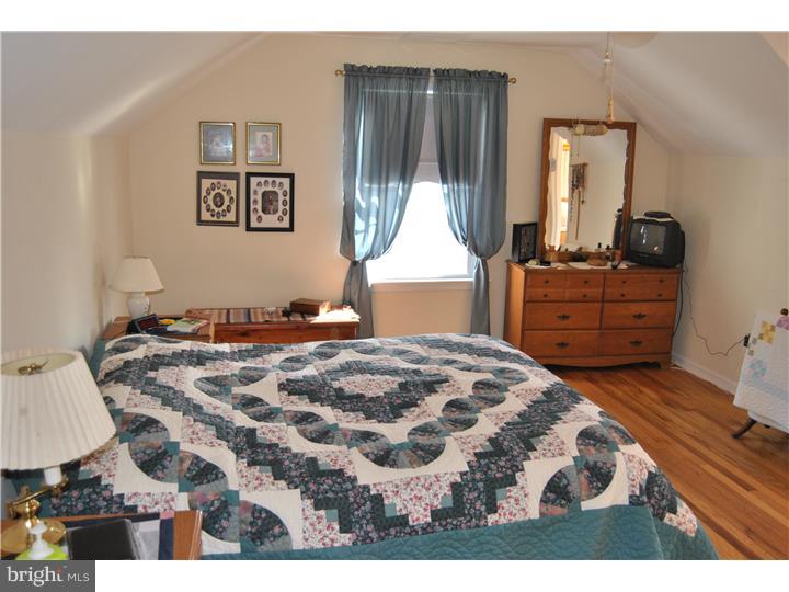 1121 Old Post Road Perkasie, PA 18944 - Photo 13 of 24 Bedroom - Main