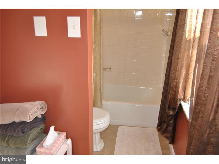 1121 Old Post Road Perkasie, PA 18944 - Photo 18 of 24 Gallery Image 18