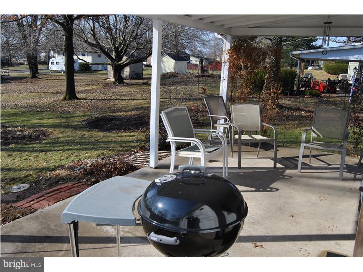1121 Old Post Road Perkasie, PA 18944 - Photo 22 of 24 Patio