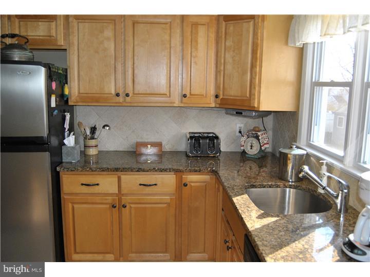 1121 Old Post Road Perkasie, PA 18944 - Photo 8 of 24 Kitchen
