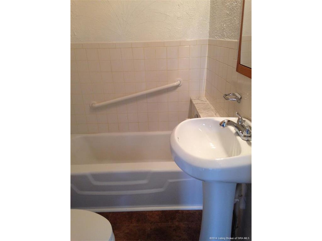 8345 Starlight Road Floyds Knobs, IN 47119 - Photo 12 of 13 Gallery Image 12