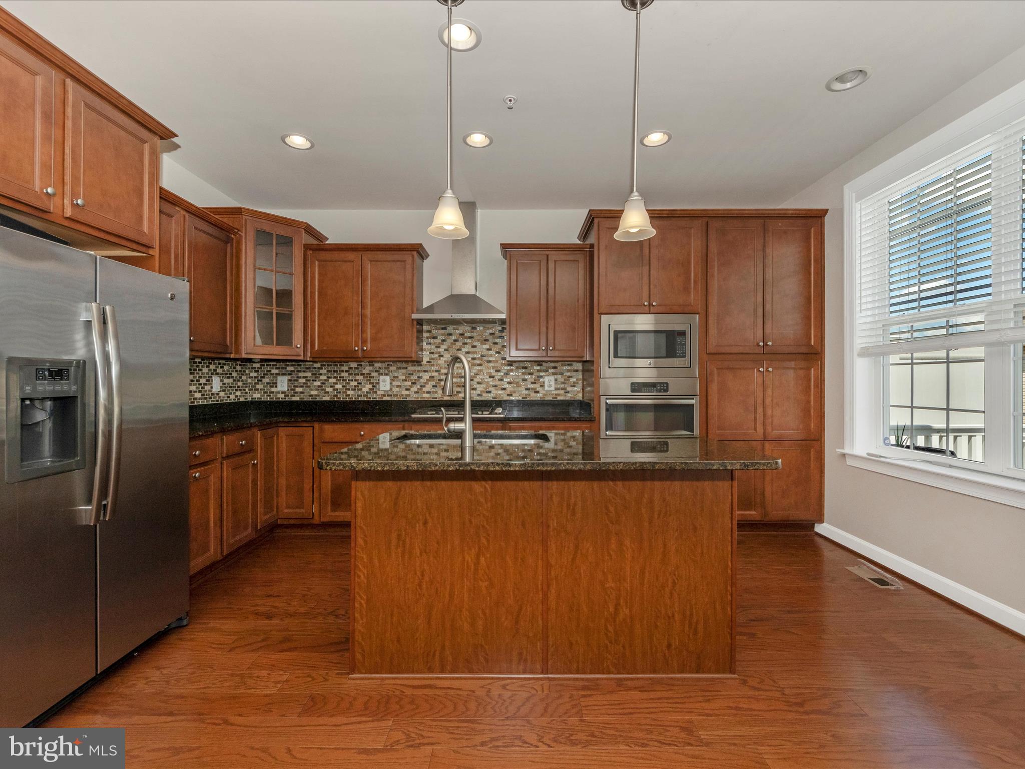 2113 St Josephs Drive Bowie, MD 20721 - Photo 16 of 53 Kitchen