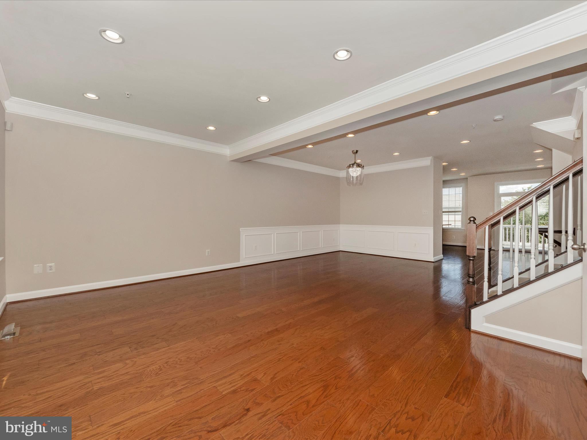 2113 St Josephs Drive Bowie, MD 20721 - Photo 8 of 53 Living Room