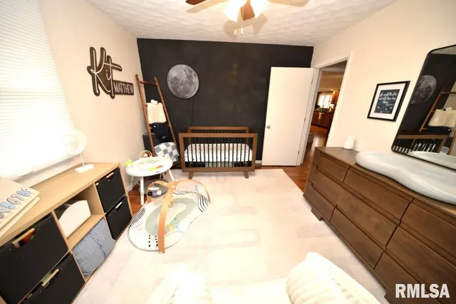 $199,000 | 811 Buffalo Lane, Mount Vernon, IL 62864