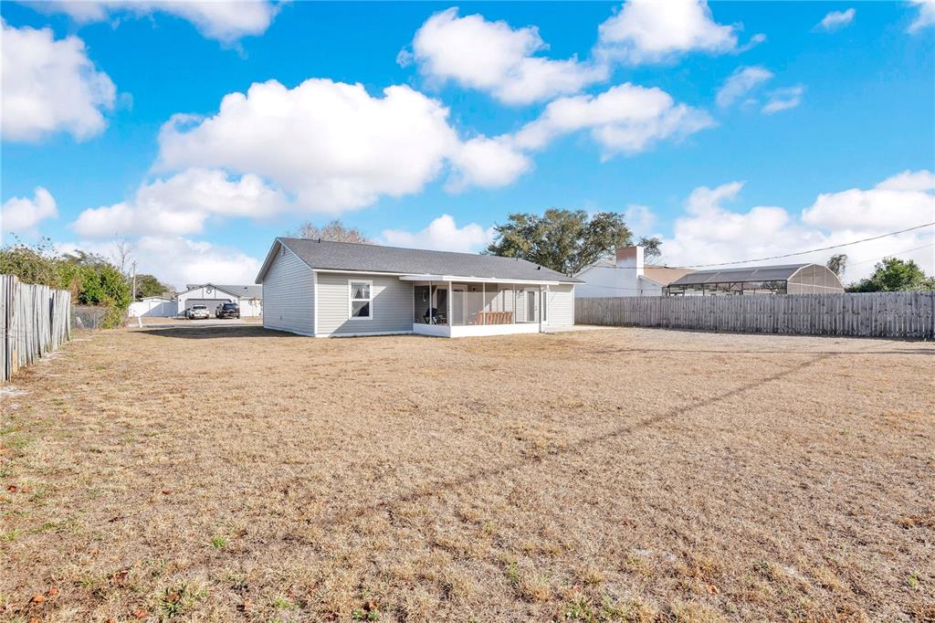 2901 Grayton Street Deltona, FL 32738 - Photo 18 of 23