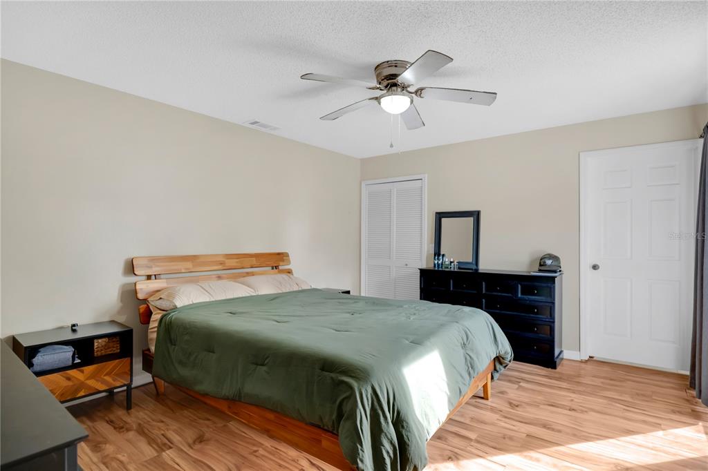 2901 Grayton Street Deltona, FL 32738 - Photo 9 of 23