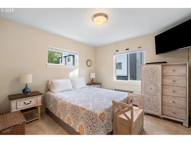 $240,000 | 116 Northeast 109th Avenue, Unit A5, Portland, OR 97220