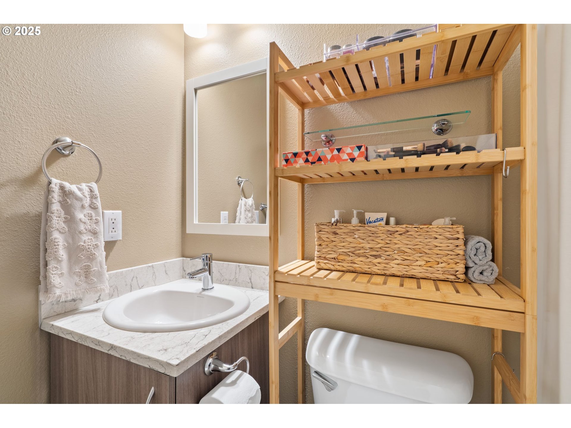 116 Northeast 109th Avenue, Unit A5 Portland, OR 97220 - Photo 32 of 46 a bathroom with a sink and a mirror