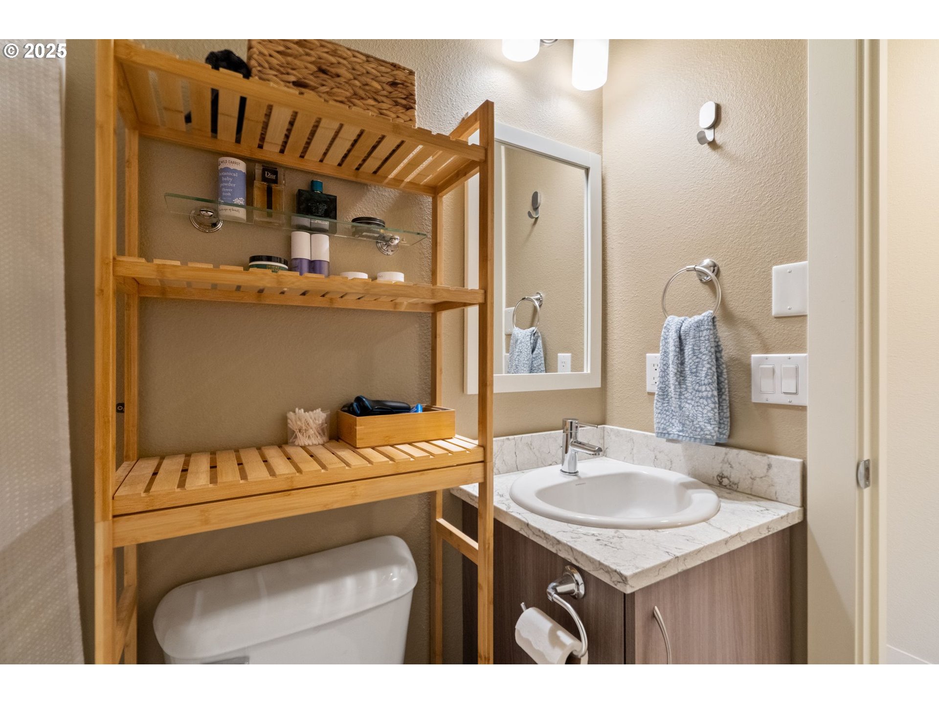 116 Northeast 109th Avenue, Unit A5 Portland, OR 97220 - Photo 38 of 46 a bathroom with a sink and a mirror