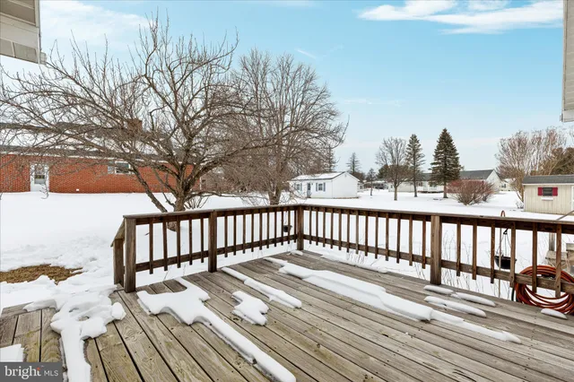 $315,000 | 139 Montmorency Drive, Bunker Hill, WV 25413