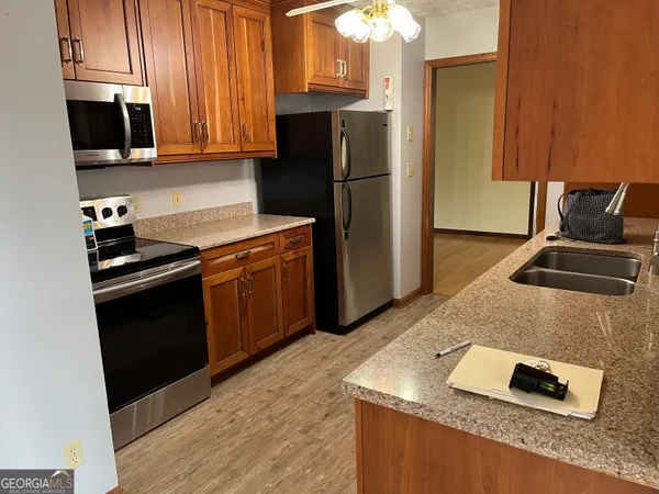 $850,000 | 475 Davis Road Southwest, Cave Spring, GA 30124