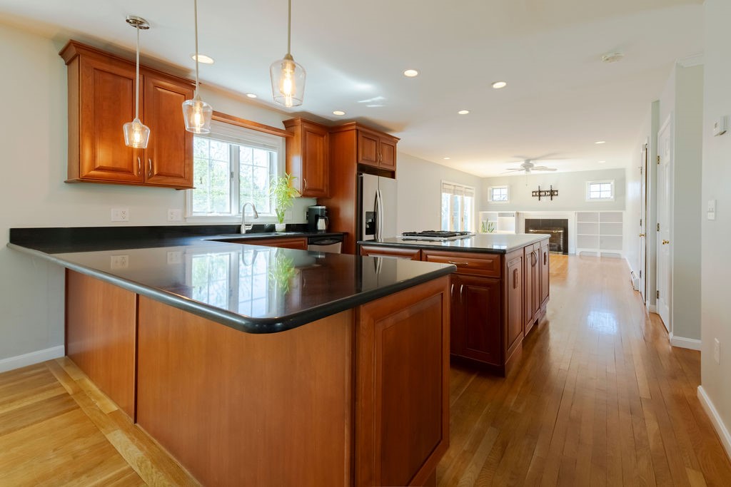 141 Meadow Lane Middletown, RI 02842 - Photo 14 of 50