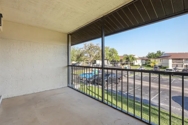 $250,000 | 6286 Chasewood Drive, Unit E, Jupiter, FL 33458