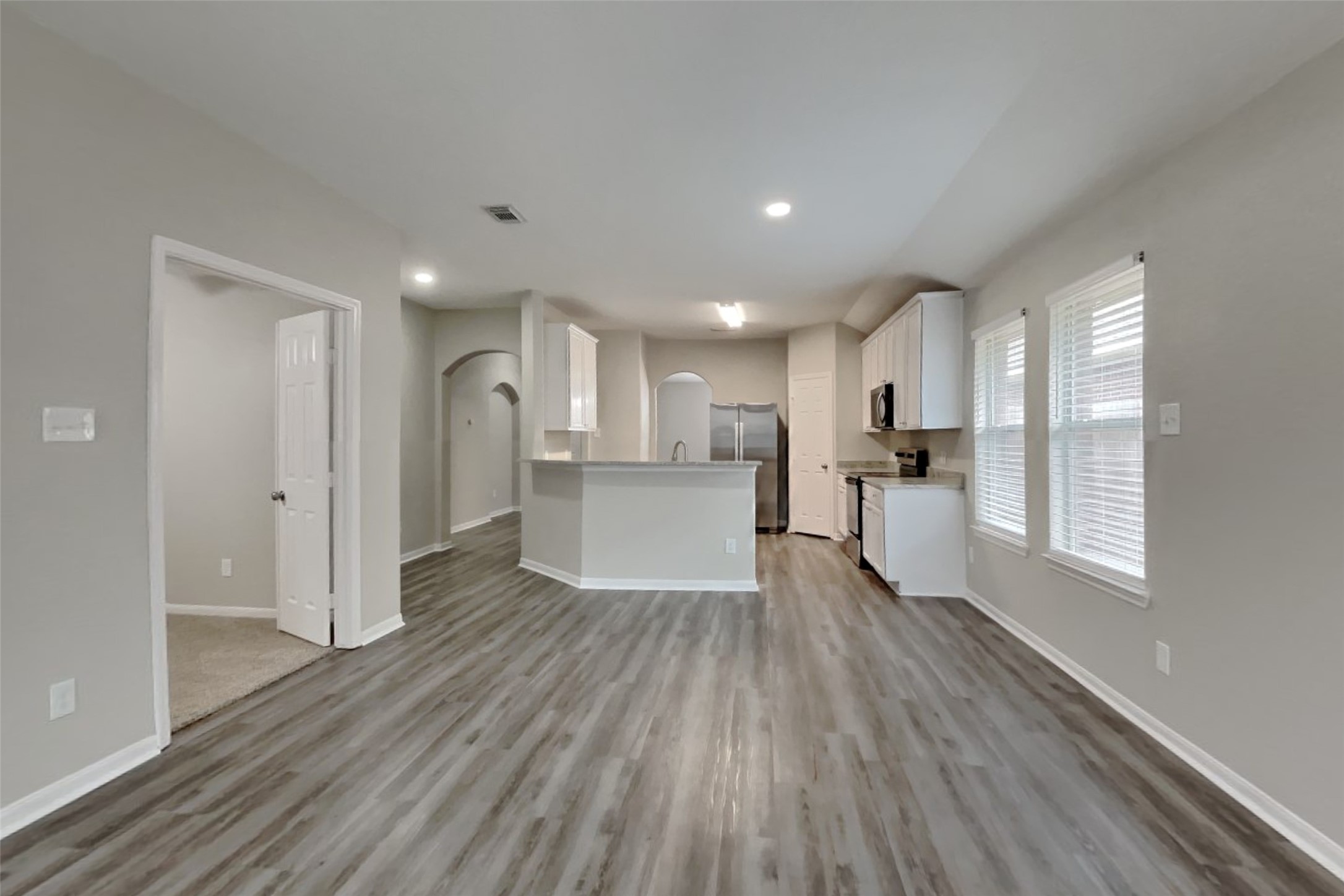32411 Cross Spring Park Lane Conroe, TX 77385 - Photo 3 of 20