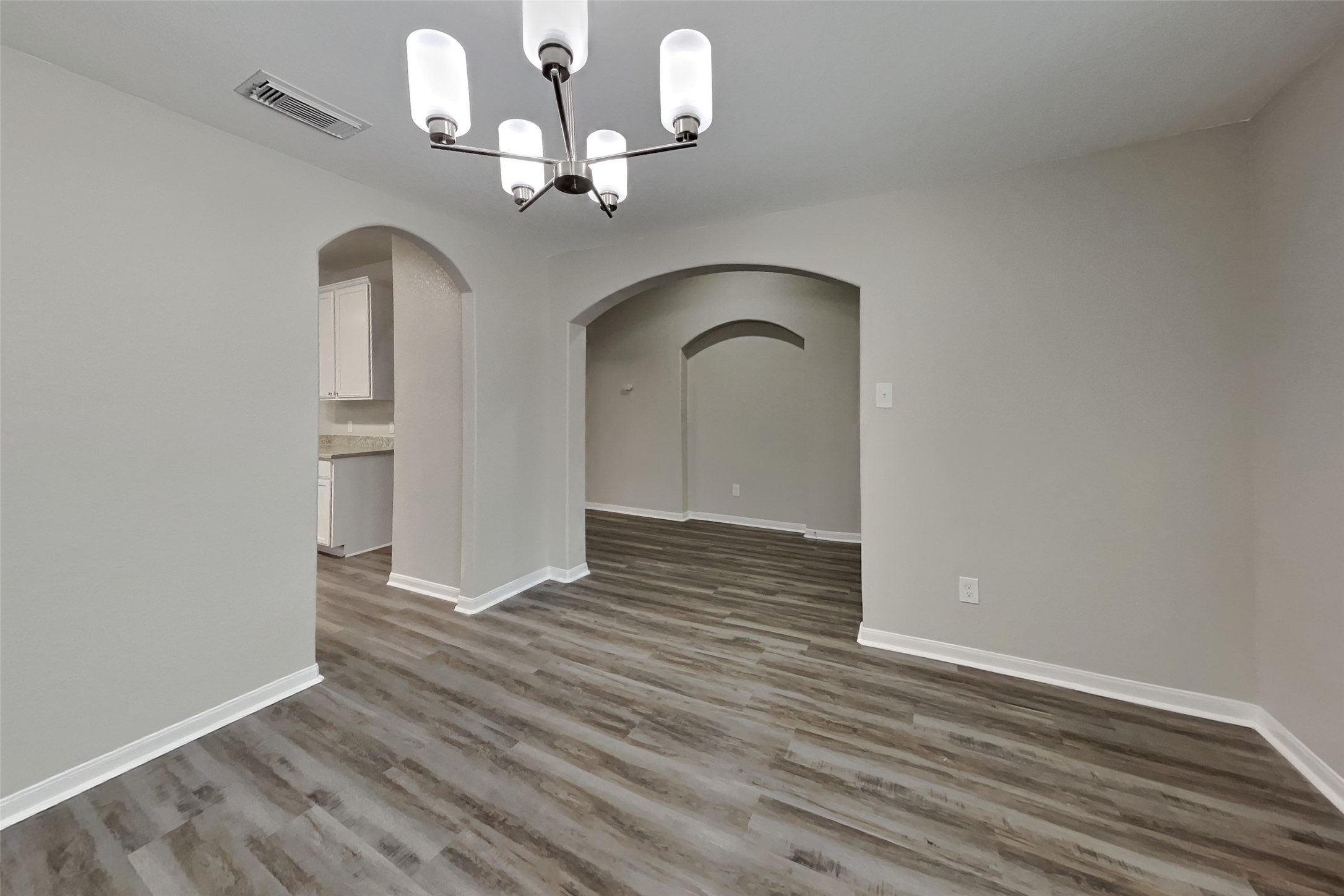 32411 Cross Spring Park Lane Conroe, TX 77385 - Photo 6 of 20