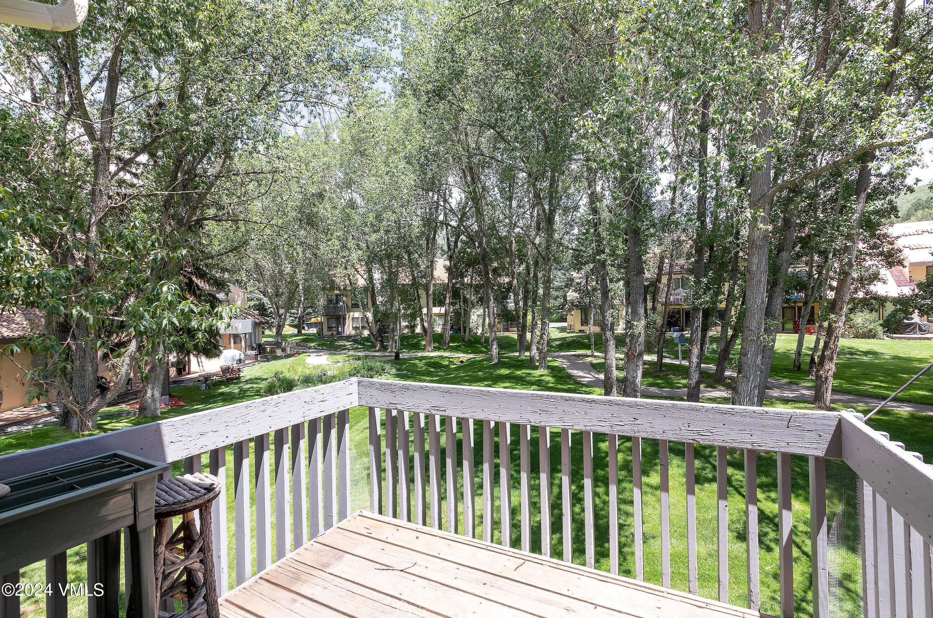 264 Eagle Drive, Unit 206 Eagle-Vail, CO 81620 - Photo 10 of 12 a view of a wooden deck