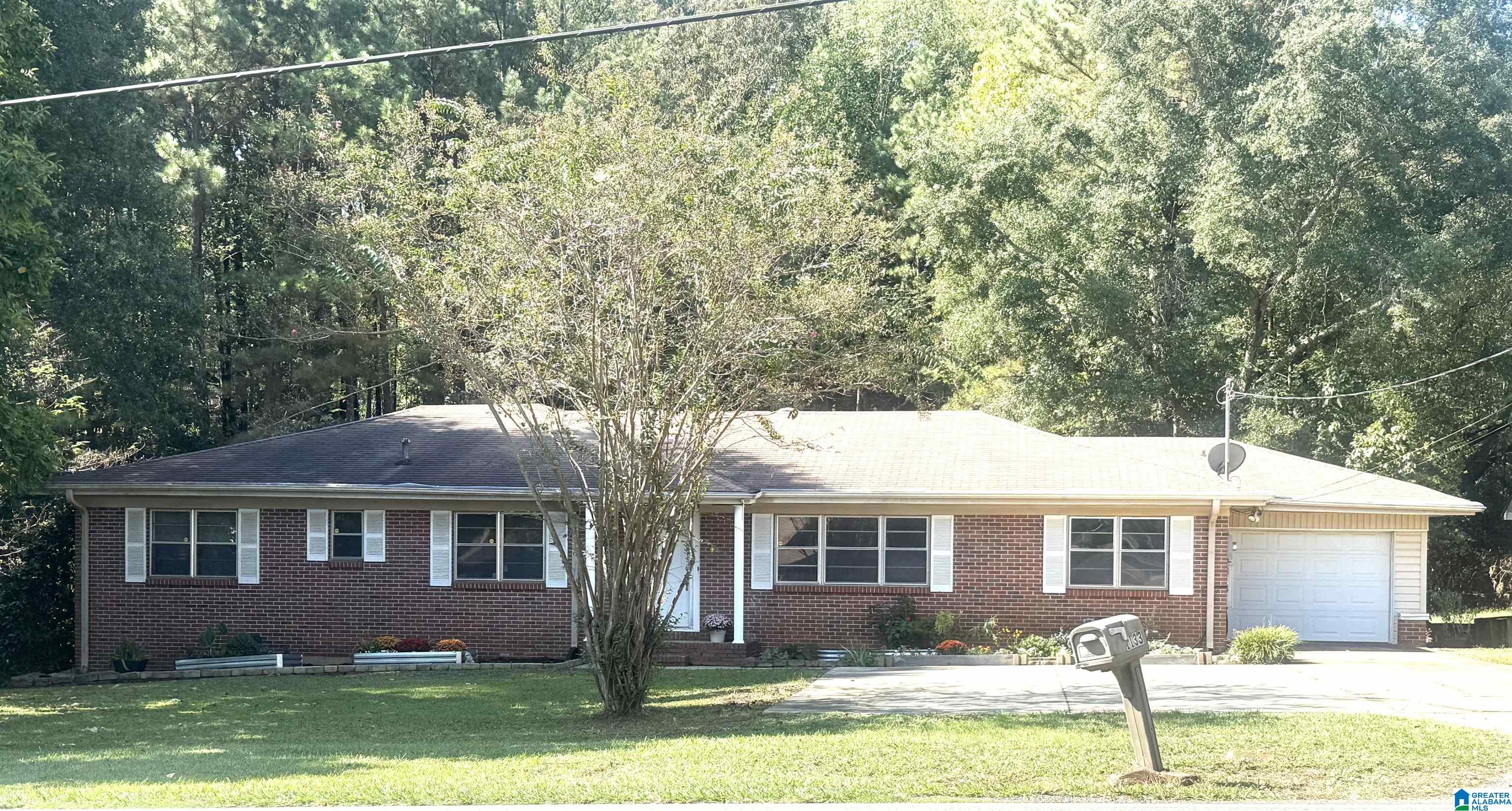 1133 Hueytown Road Bessemer, AL 35023 - Photo 1 of 27