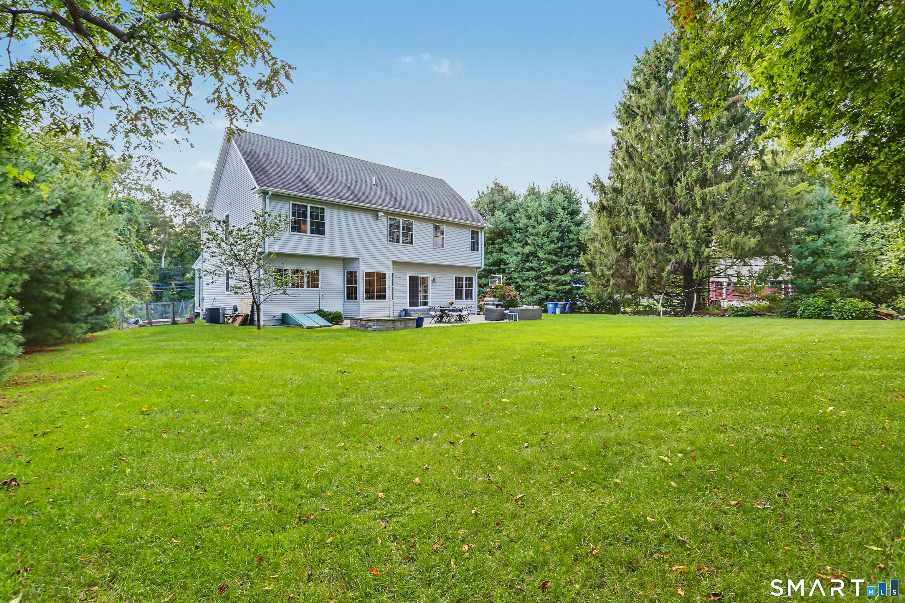 218 Stonehouse Road Trumbull, CT 06611 - Photo 24 of 27 Gallery Image 24