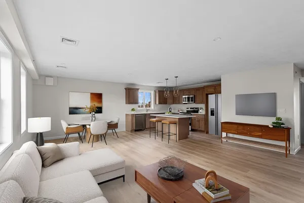 $639,900 | 393-7 Court Street, Unit 7, Plymouth, MA 02360