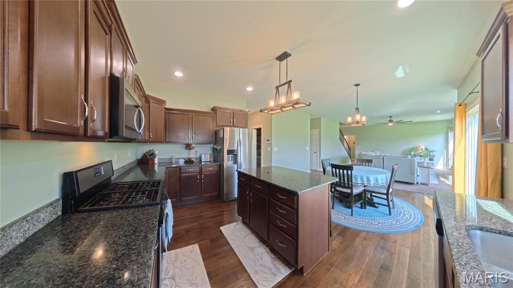 1402 Miami Court O'Fallon, IL 62269 - Photo 20 of 55