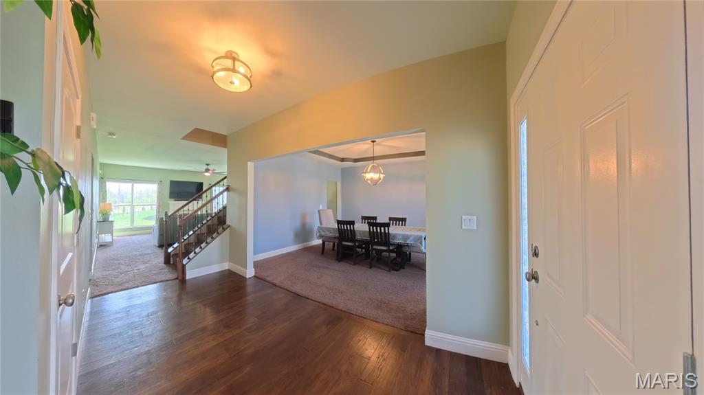 1402 Miami Court O'Fallon, IL 62269 - Photo 5 of 55