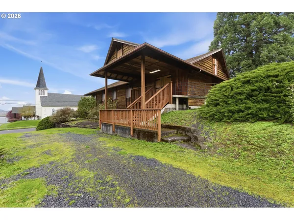 $499,000 | 407 East 2nd Street, Rainier, OR 97048