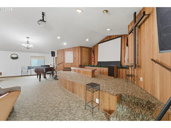 $499,000 | 407 East 2nd Street, Rainier, OR 97048