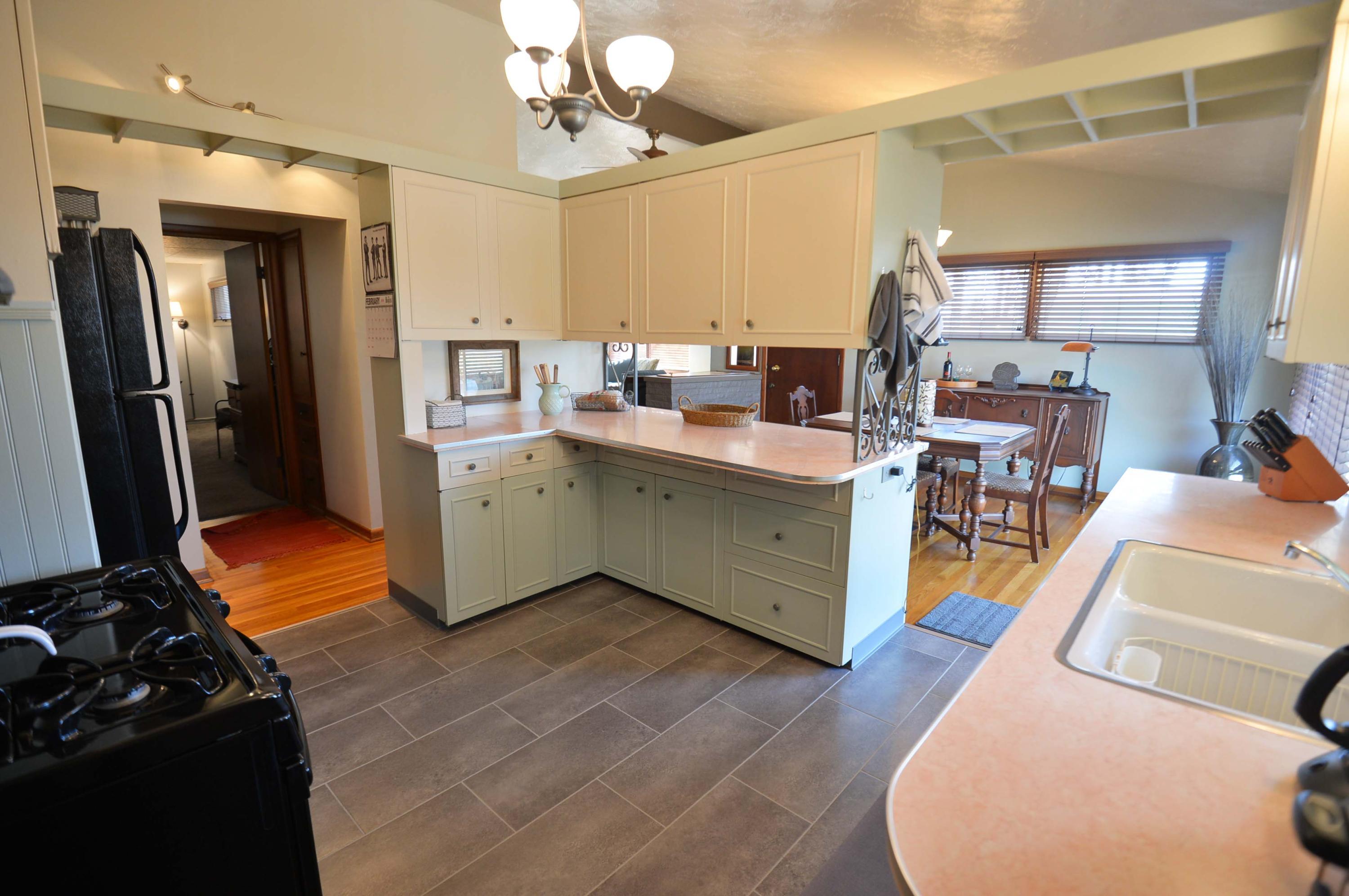 3106 Whitehead Road Columbus, OH 43204 - Photo 11 of 34 Gallery Image 11