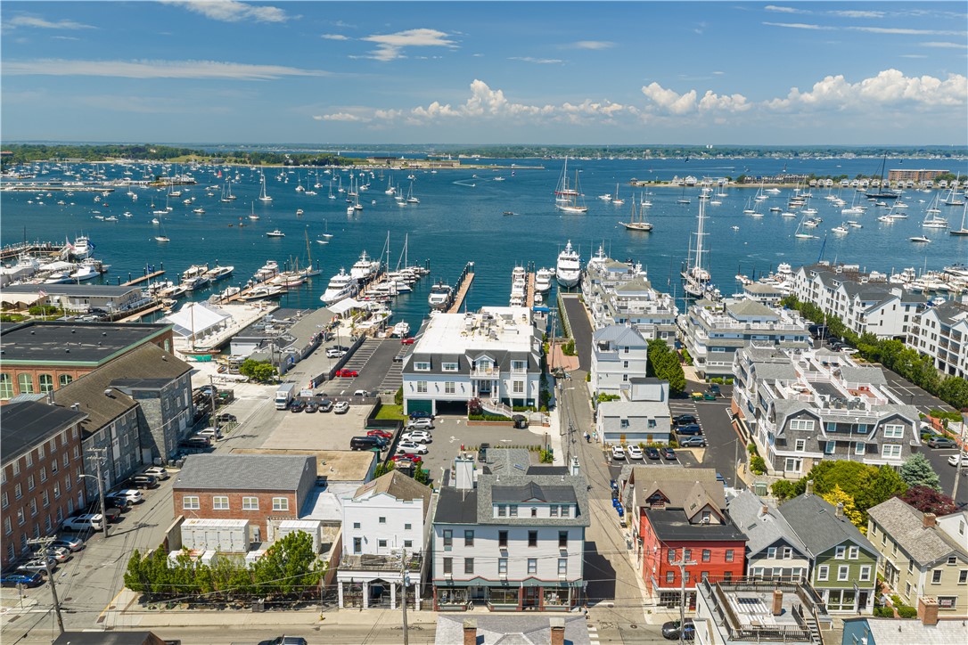 433 Thames Street, Unit E Newport, RI 02840 - Photo 44 of 49