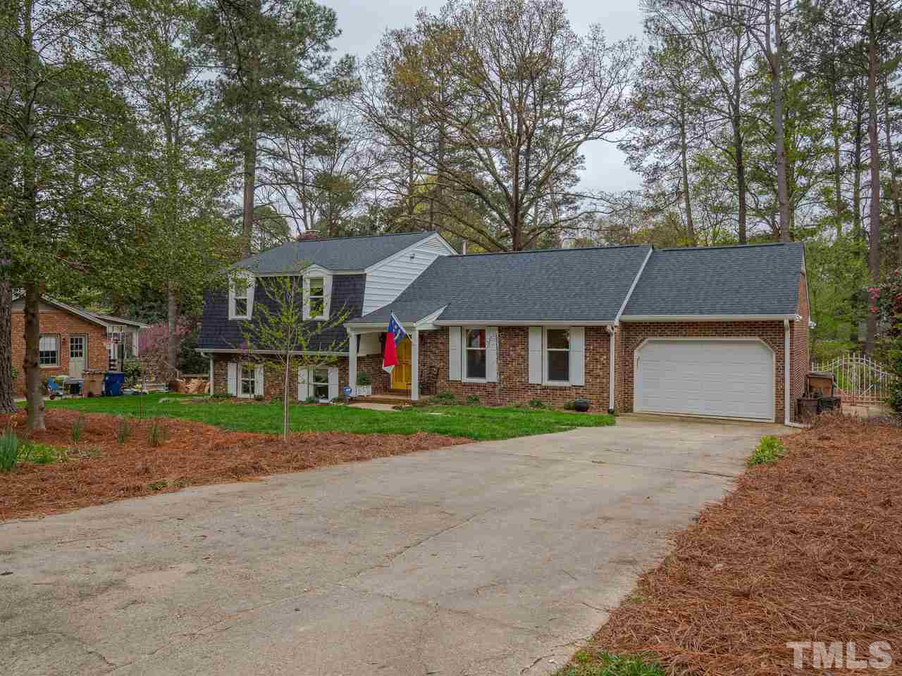 4917 Liles Road Raleigh, NC 27606 - Photo 4 of 30