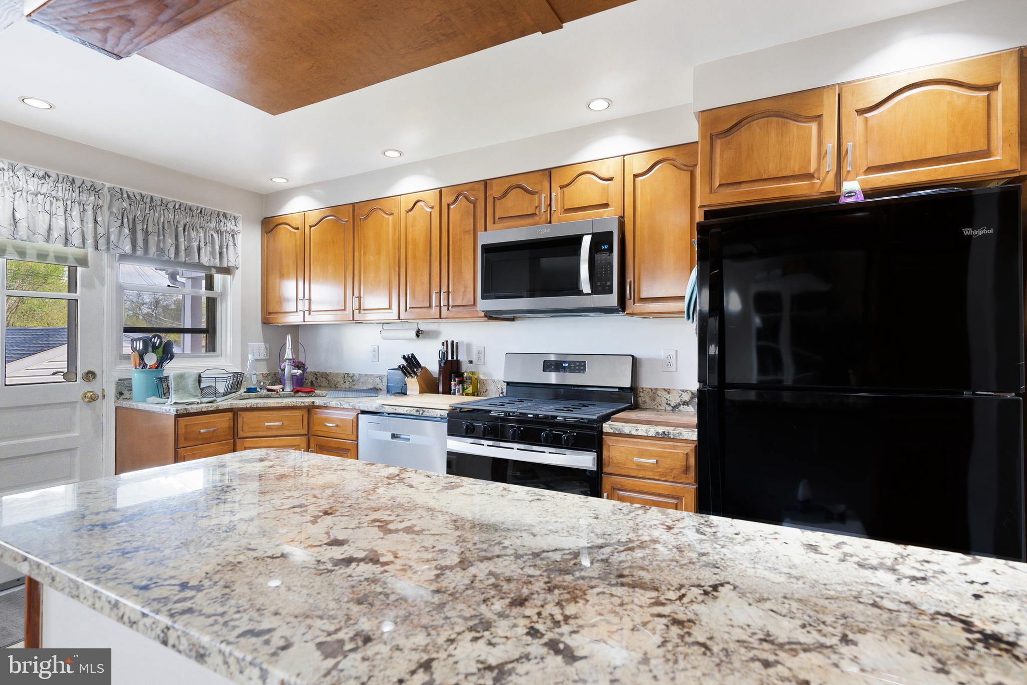 7837 Rockbourne Road Dundalk, MD 21222 - Photo 9 of 23 Gallery Image 9