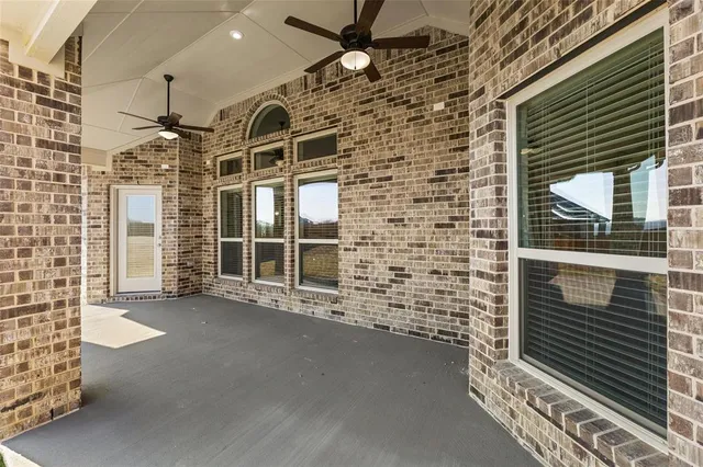 $712,195 | 320 Cheyenne Mountain Drive, Ovilla, TX 75154