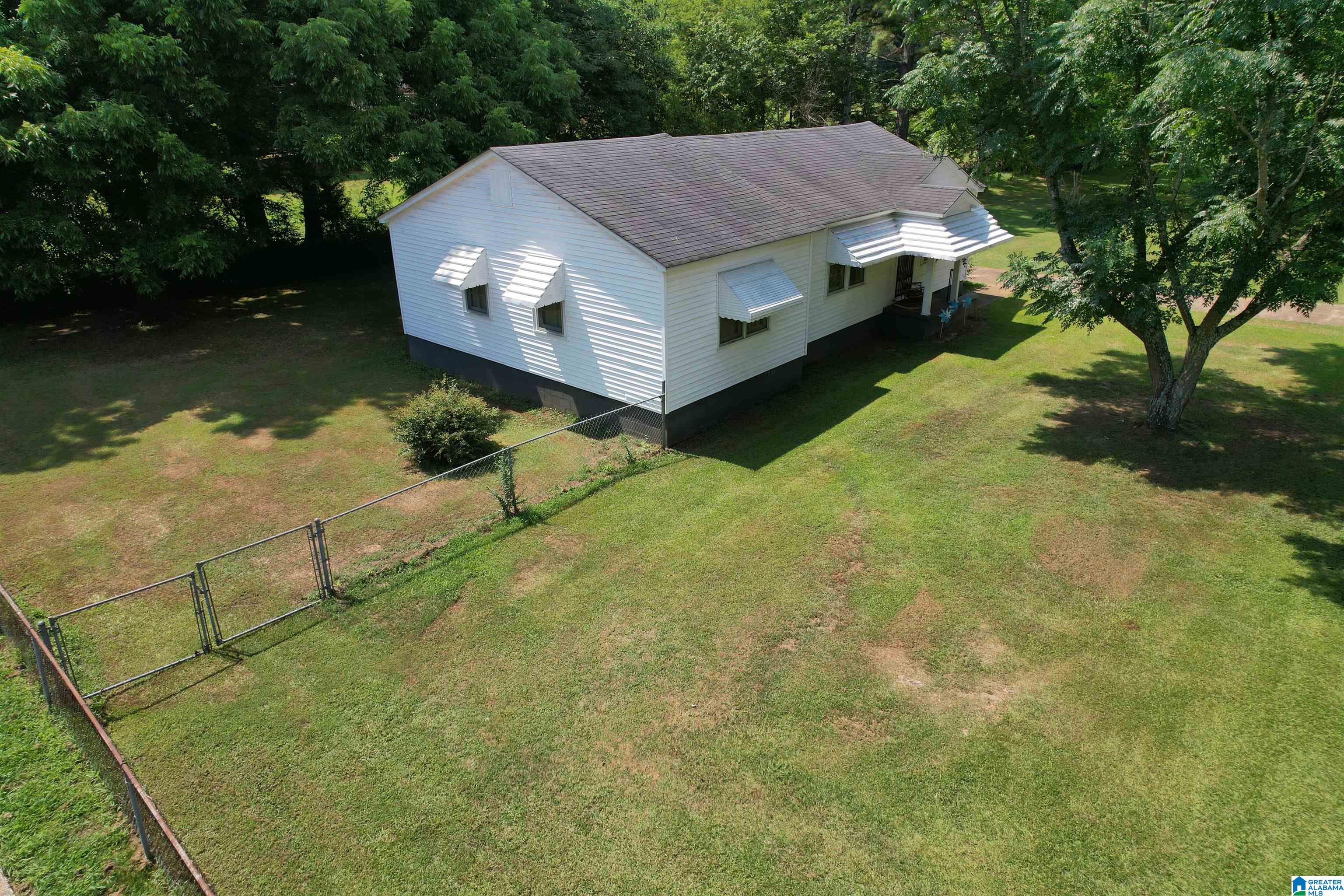 147 West Glade Road Anniston, AL 36206 - Photo 6 of 26