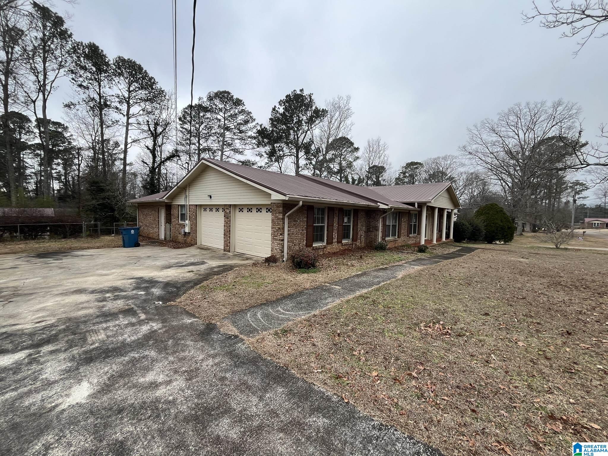 3812 Caffey Woods Road Anniston, AL 36207 - Photo 2 of 20 Gallery Image 2