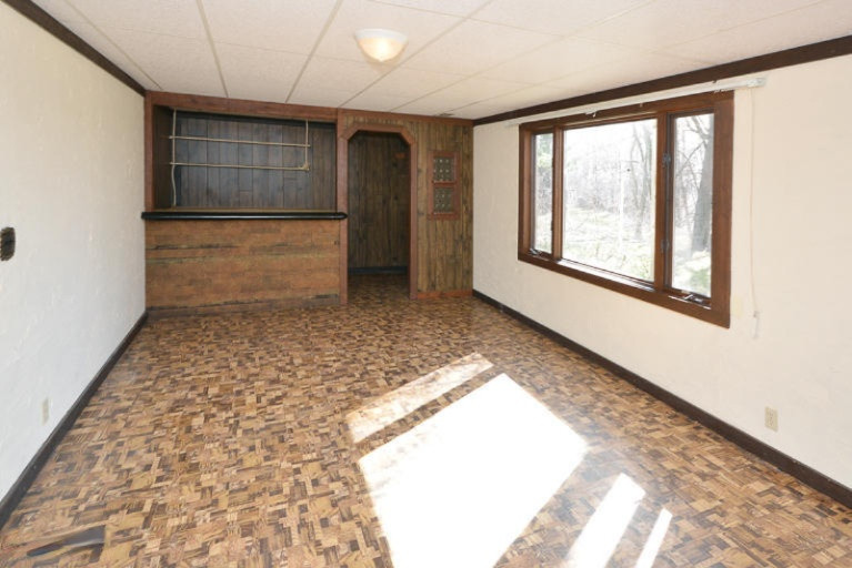 6511 Ravine Road Kalamazoo, MI 49009 - Photo 12 of 25 6511Ravine_17