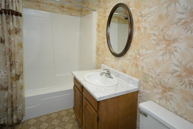 6511 Ravine Road Kalamazoo, MI 49009 - Photo 15 of 25 6511Ravine_20