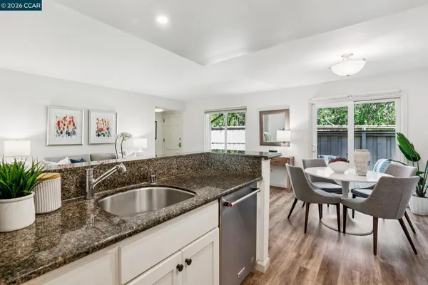 $495,000 | 809 Villa Lane, Unit 2, Moraga, CA 94556
