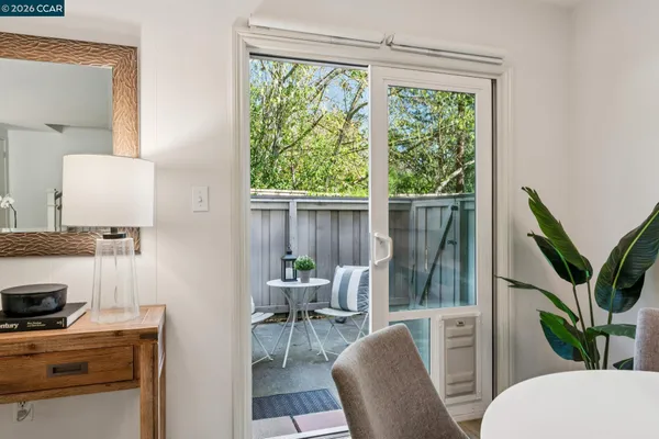 $495,000 | 809 Villa Lane, Unit 2, Moraga, CA 94556