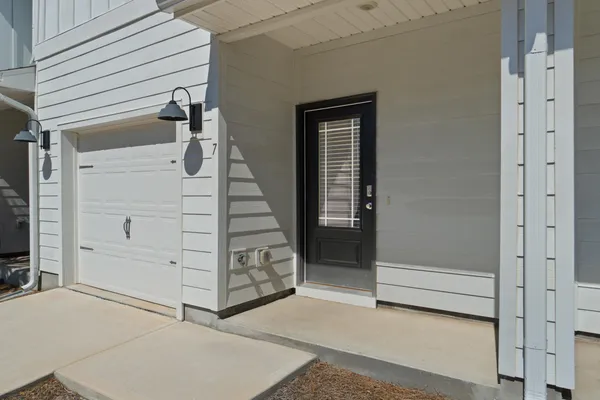 a view of a entryway